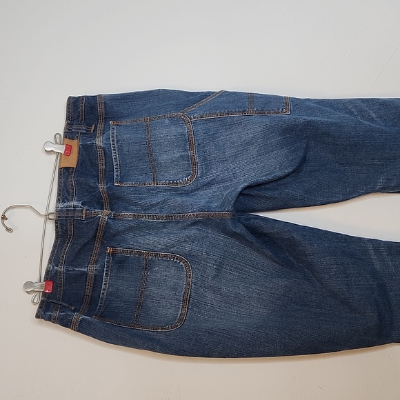 Size 18 Tommy Hilfiger stretch crop jeans.    B44 - Picture 4 of 13